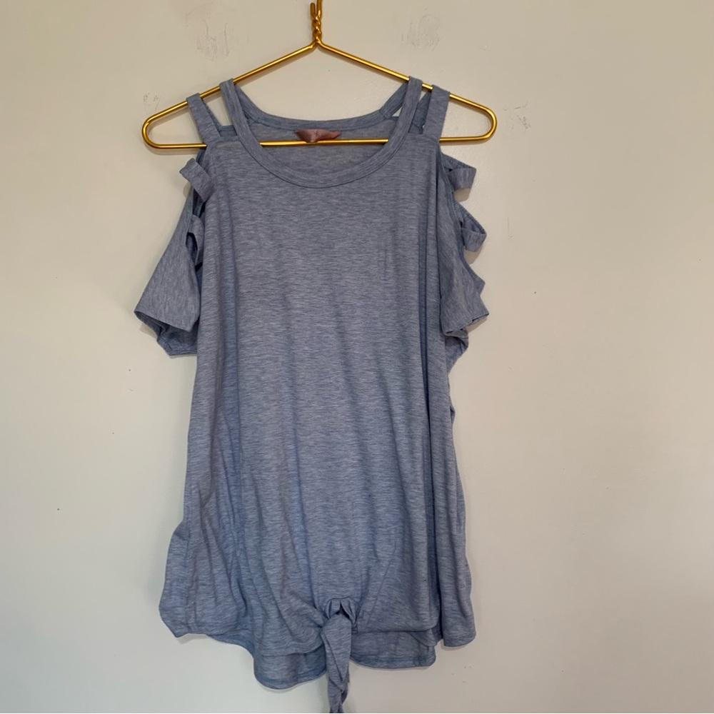 SJS Sky Blue Cold Shoulder Blouse Size Large